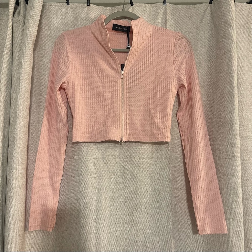 NWT White Fox Boutique Got A Crush Long Sleeve Crop Baby Pink - Picture 3 of 4